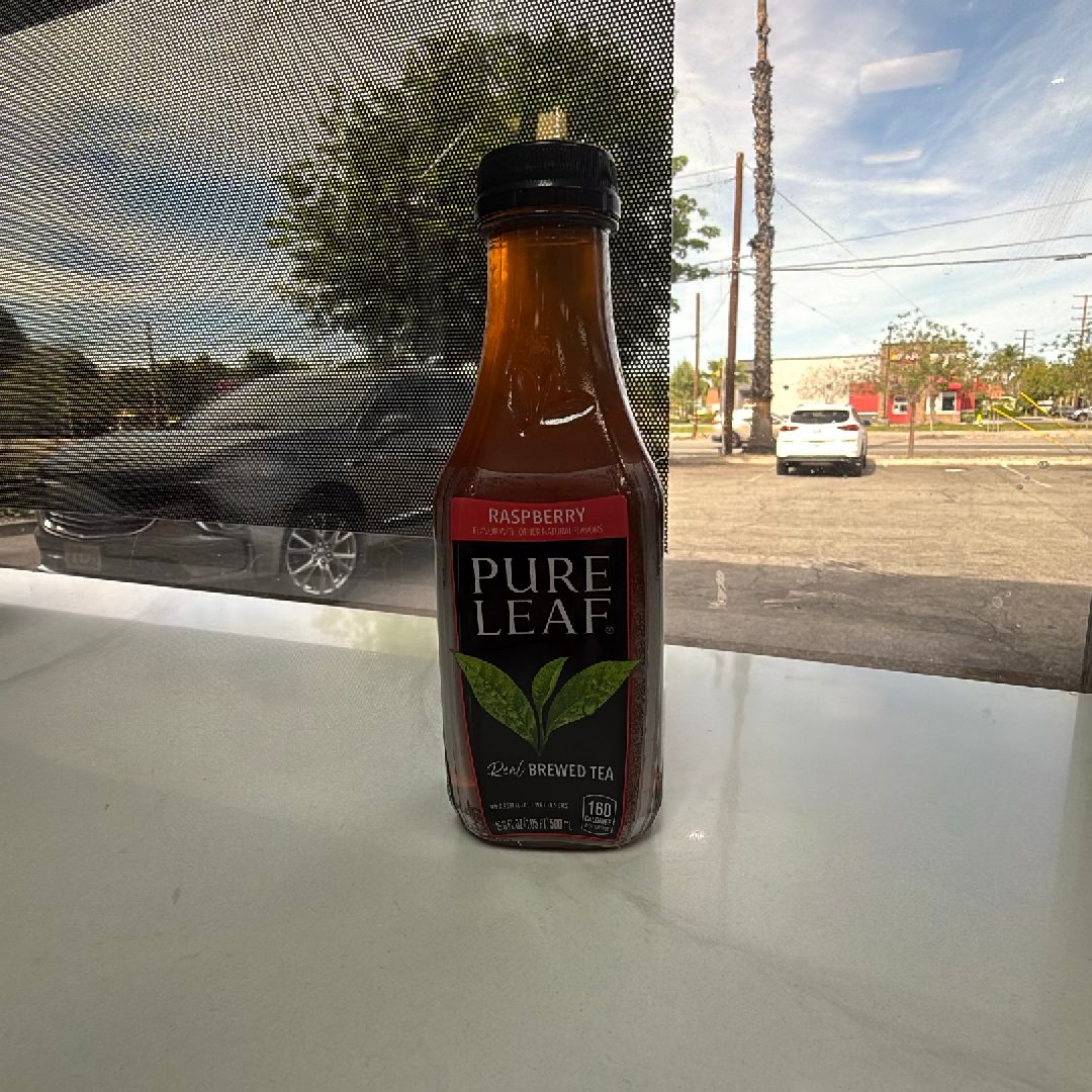 Pure Leaf Brewed Iced Tea Raspberry.