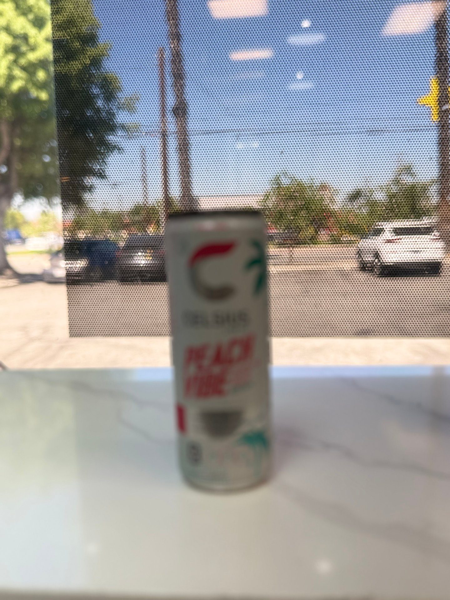 Celsius Peach Vibe.